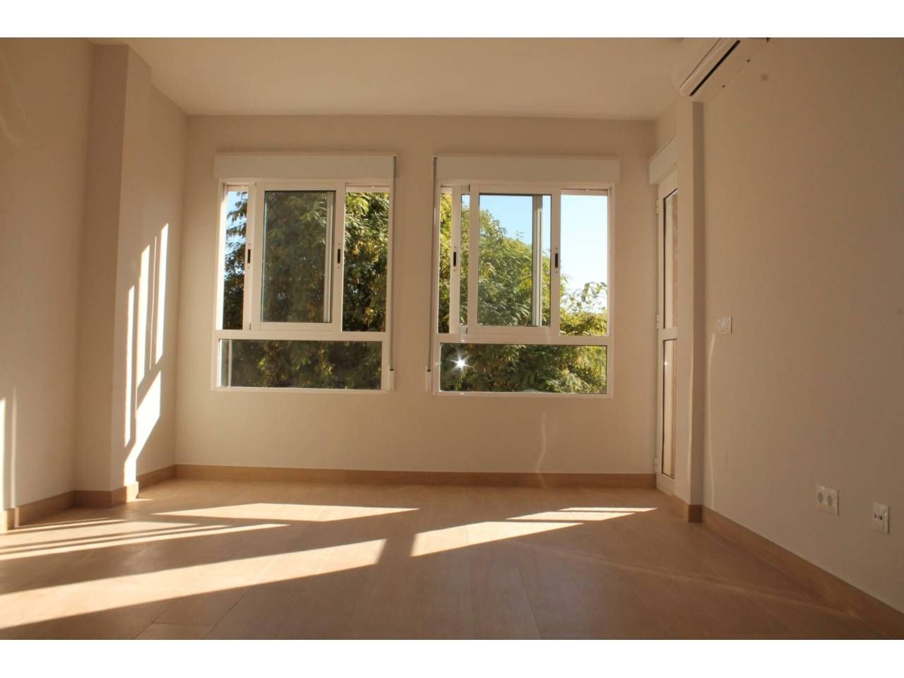 Bedroom of Flat for sale in  Murcia Capital  with Air Conditioner, Terrace and Storage room