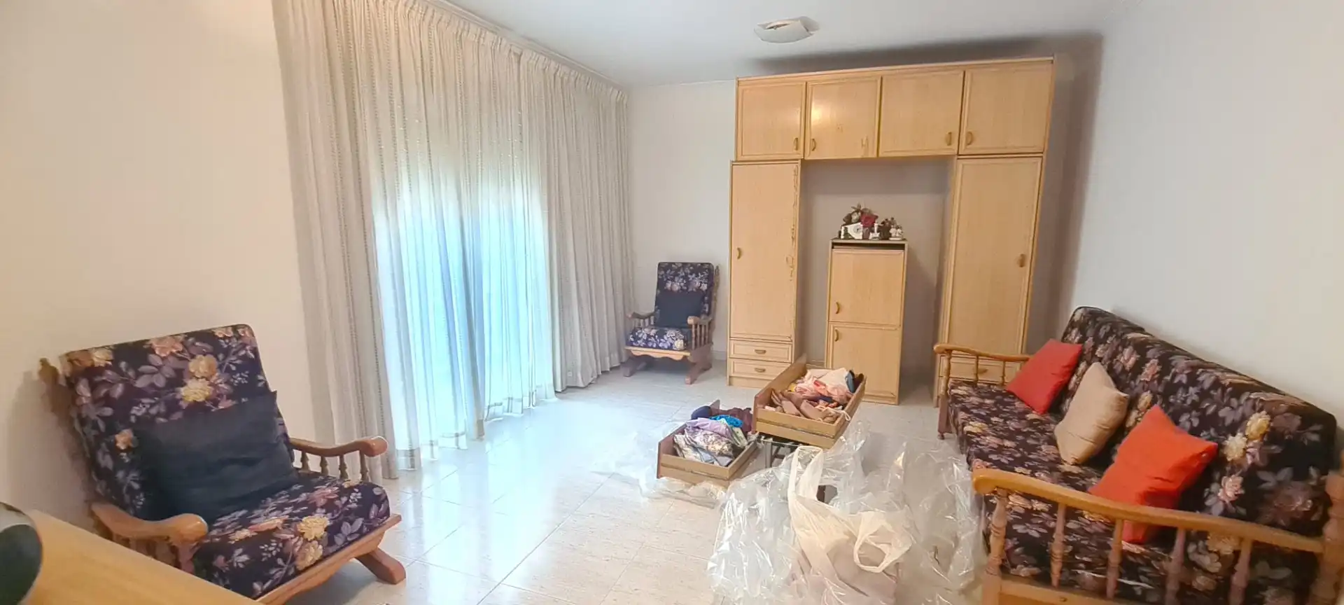 Sala de estar de Casa adosada en venta en Blanes con Calefacción, Terraza y Trastero