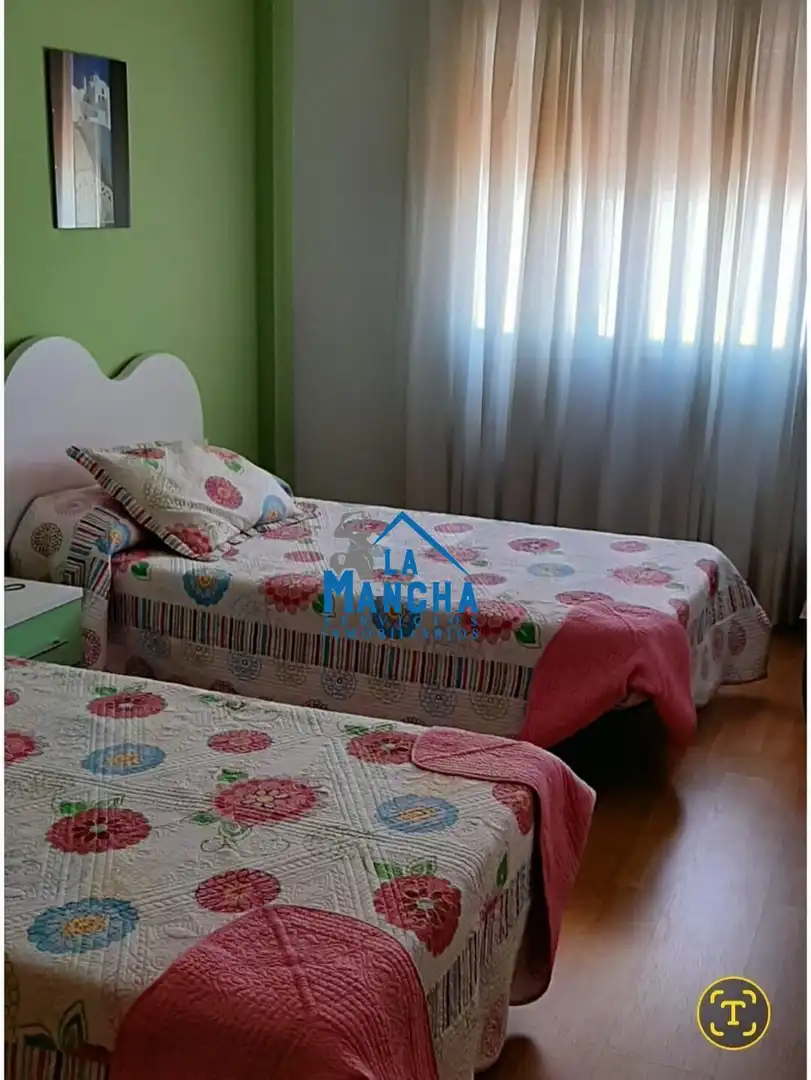 Dormitori de Casa adosada en venda en Pozohondo amb Aire condicionat, Calefacció i Terrassa