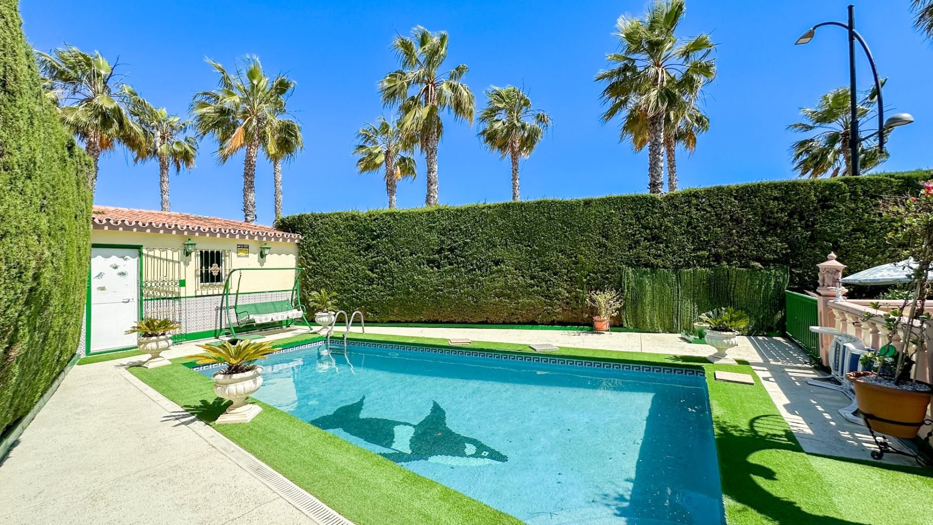 Piscina de Casa o xalet en venda en Rincón de la Victoria amb Aire condicionat, Calefacció i Jardí privat