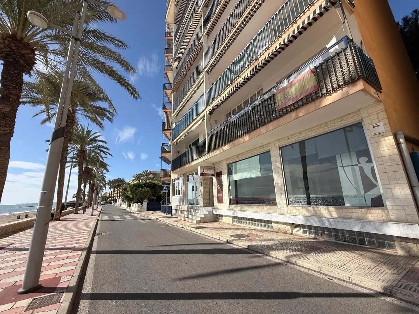 Exterior view of Premises for sale in Roquetas de Mar