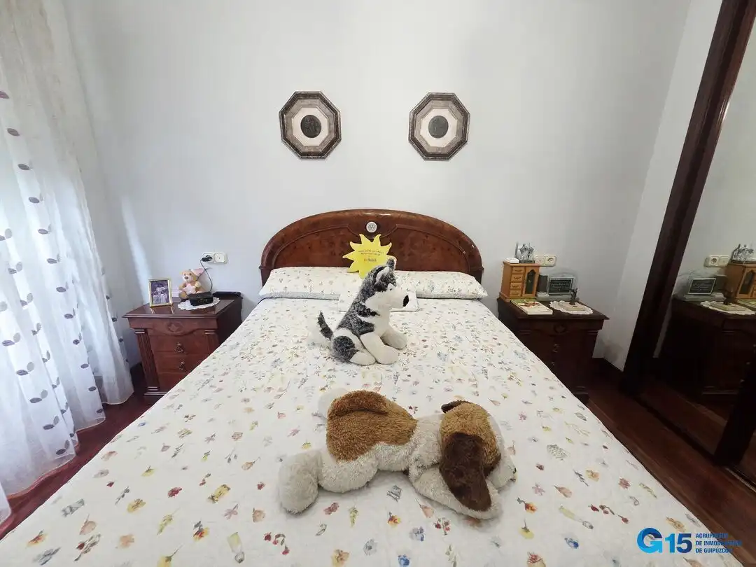 Habitación de Piso en venta en Errenteria con Calefacción, Terraza y Amueblado