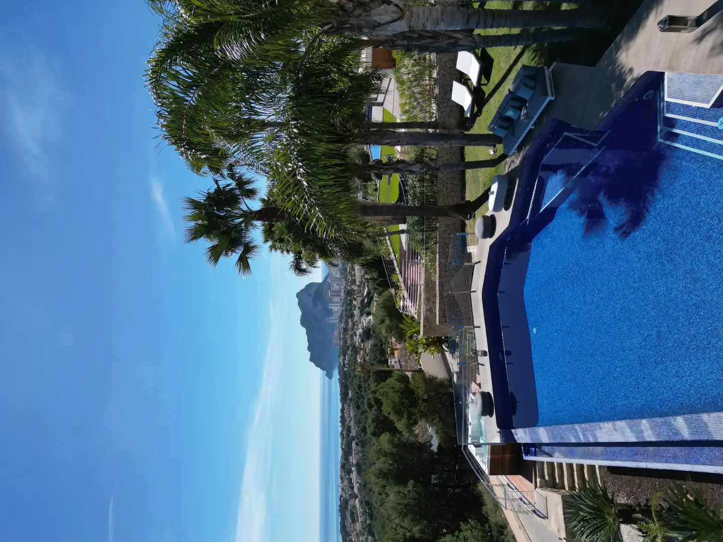 Casa con piscina en venta en Cala Advocat - Baladrar, imagen 11