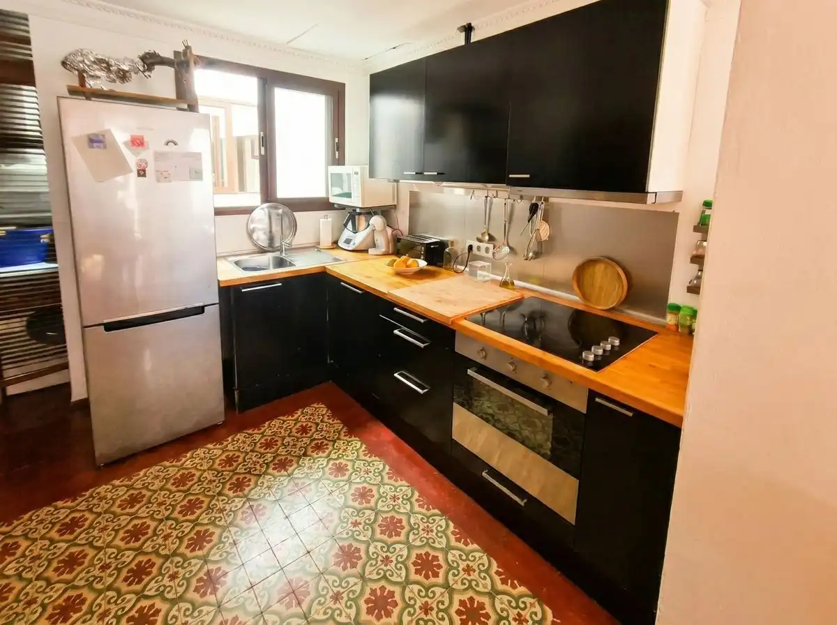 Cuina de Apartament en venda en Sevilla amb Alarma