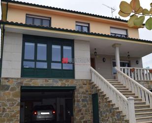 Exterior view of House or chalet for sale in Boqueixón  with Heating, Private garden and Parquet flooring