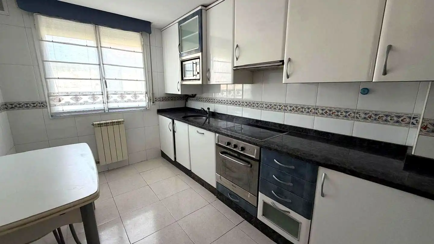 Kitchen of Flat for sale in Fuenmayor, La Rioja