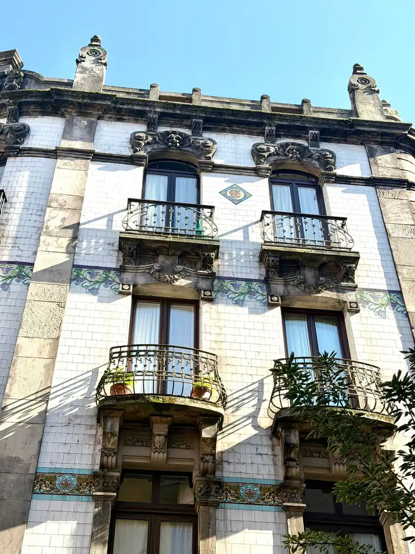 Vista exterior de Pis en venda en Gijón 