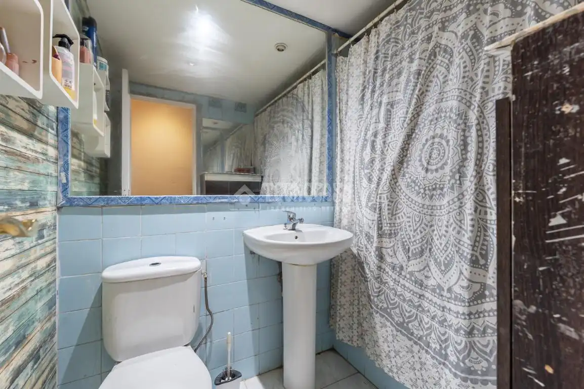 Baño de Piso en venta en Madrid con Aire acondicionado y Calefacción