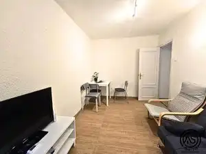 Living room of Flat for rent in Zaragoza  with Heating, Furnished and Oven