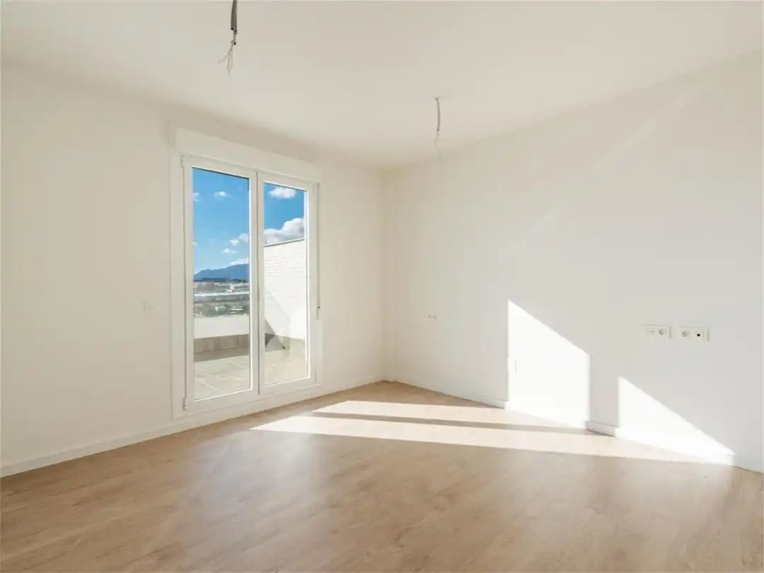 Apartament amb piscina en venda a Nueva Andalucía, imagen 6