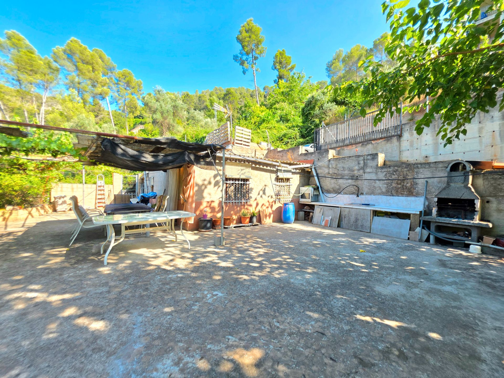 Vista exterior de Residencial en venda en Corbera de Llobregat