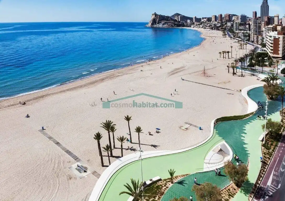 Vista exterior de Estudio en venta en Benidorm