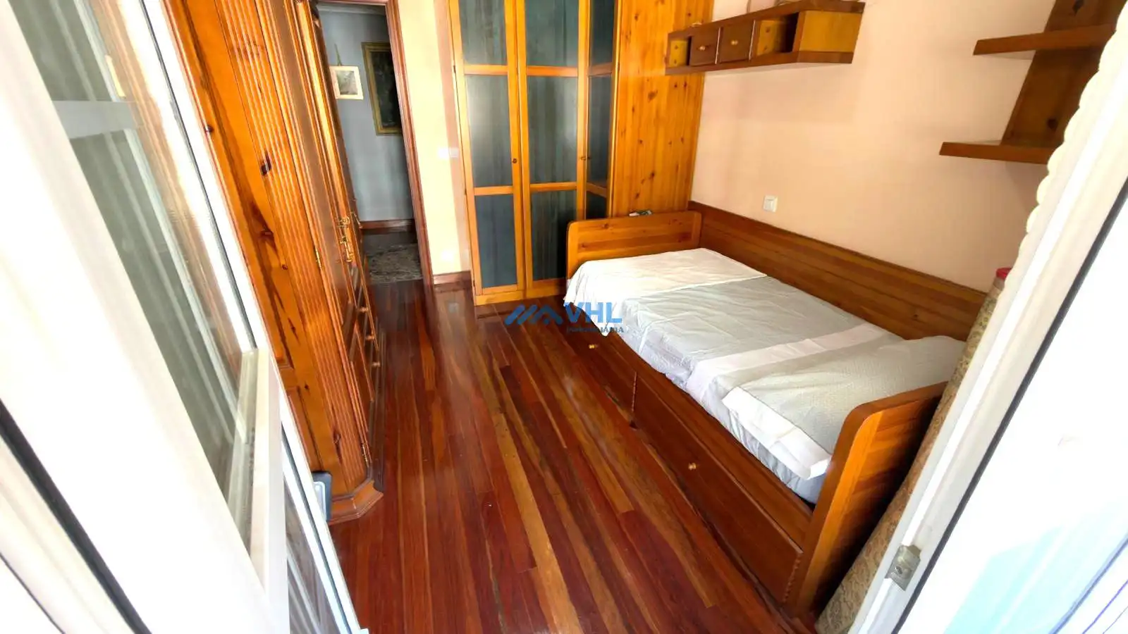 Bedroom of Flat for rent in Castro-Urdiales  with Heating, Terrace and Furnished