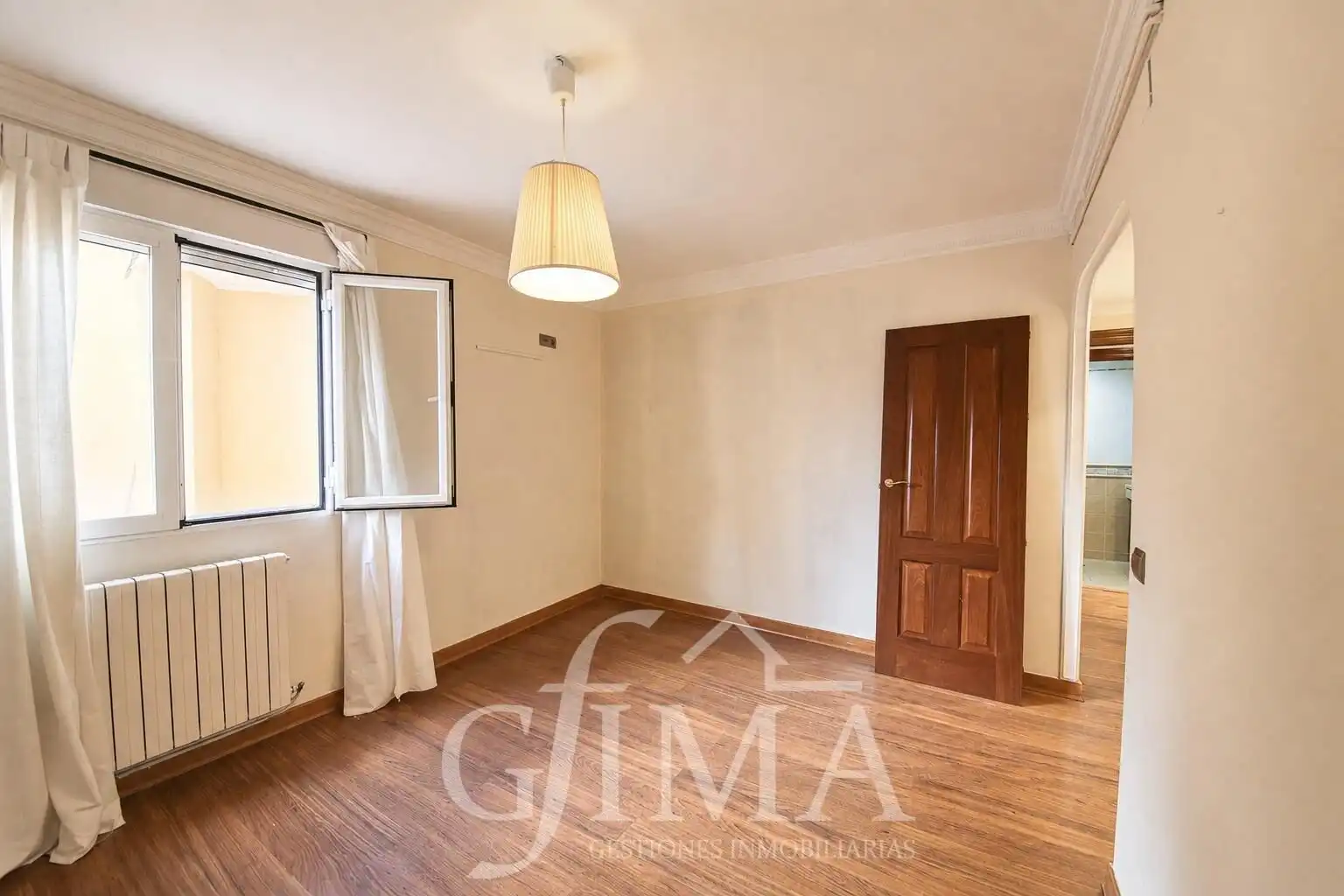 Habitación de Piso en venta en Tomelloso con Calefacción