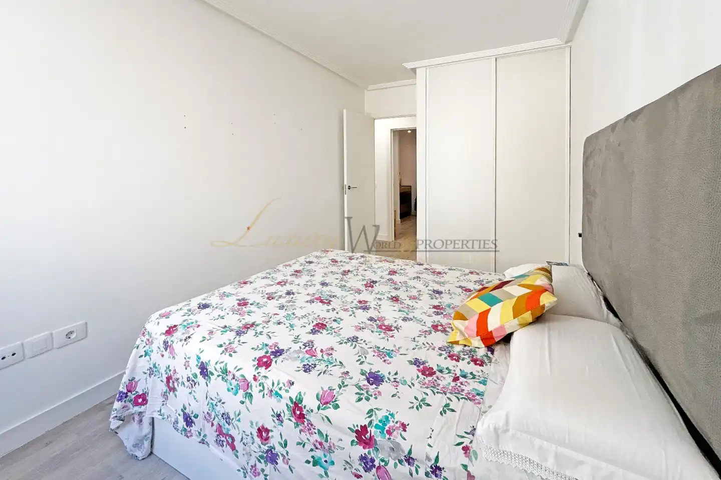 Bedroom of Apartments for sale in Granadilla de Abona
