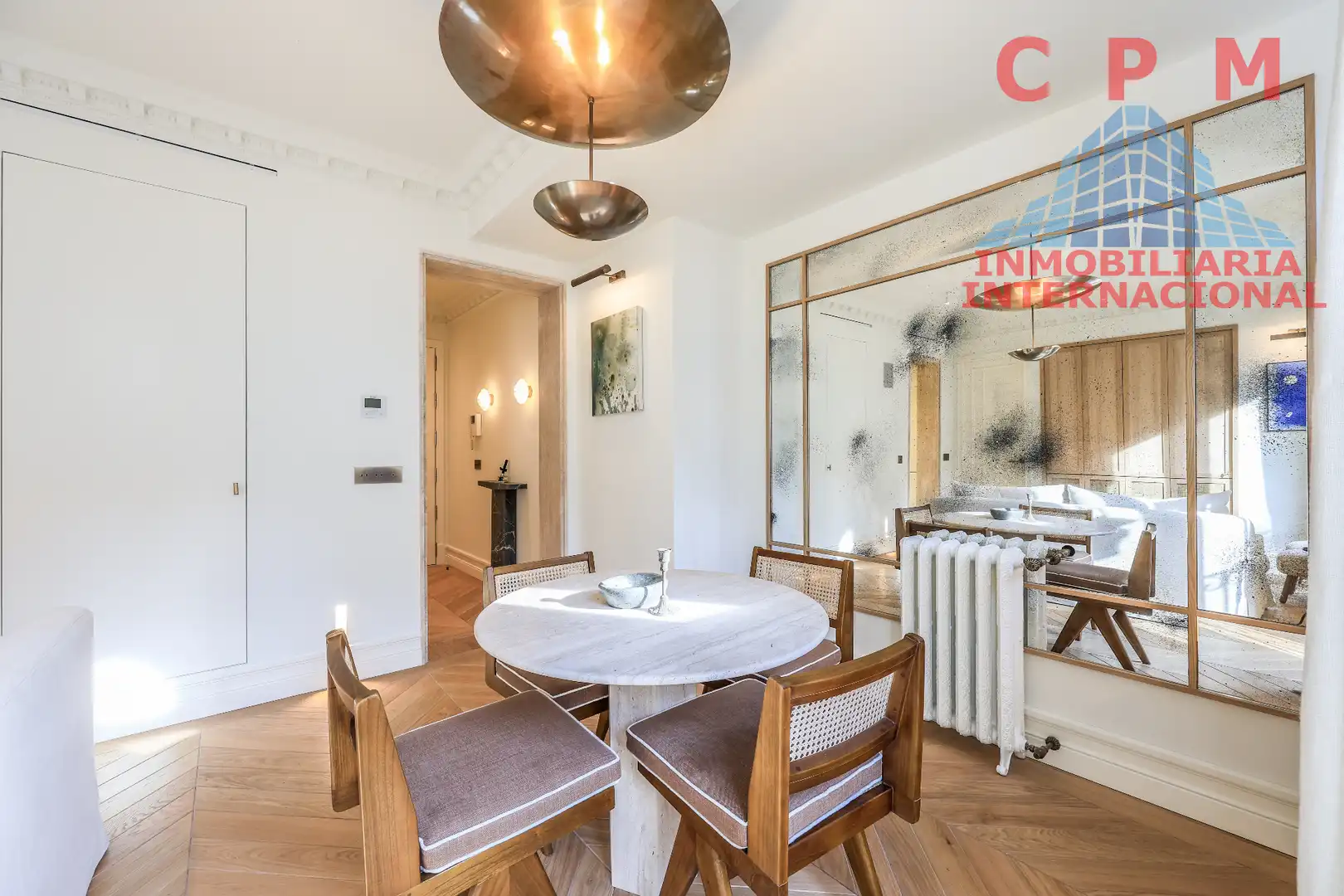 Dining room of Flat for sale in Barrio de Salamanca