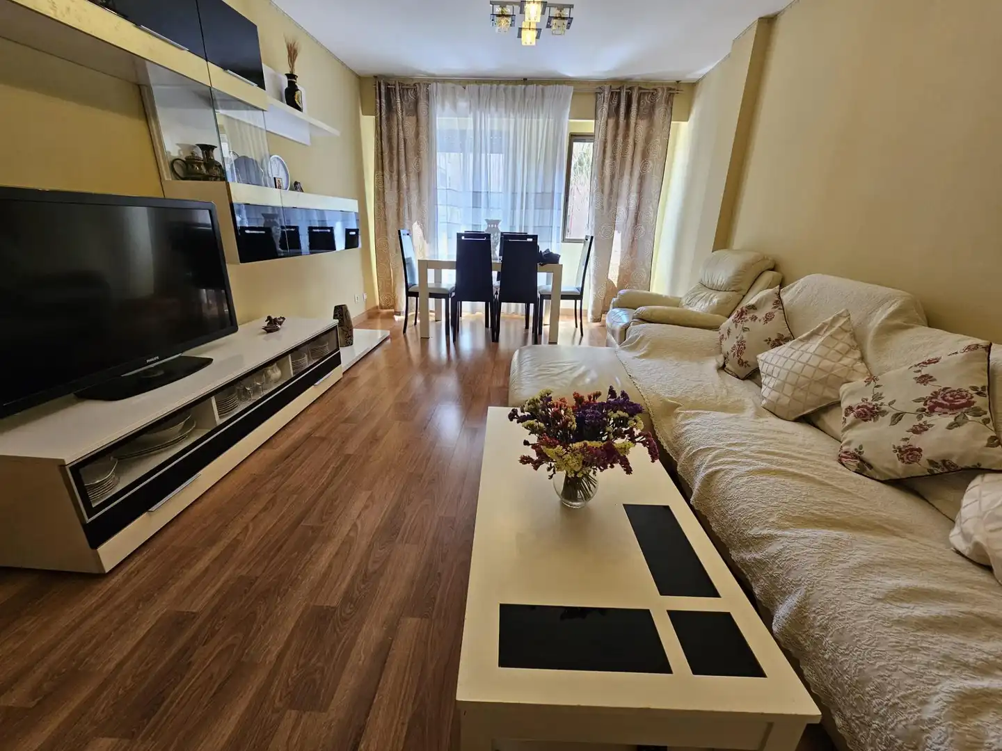 Sala de estar de Piso en venta en Valencia con Aire acondicionado, Terraza y Amueblado