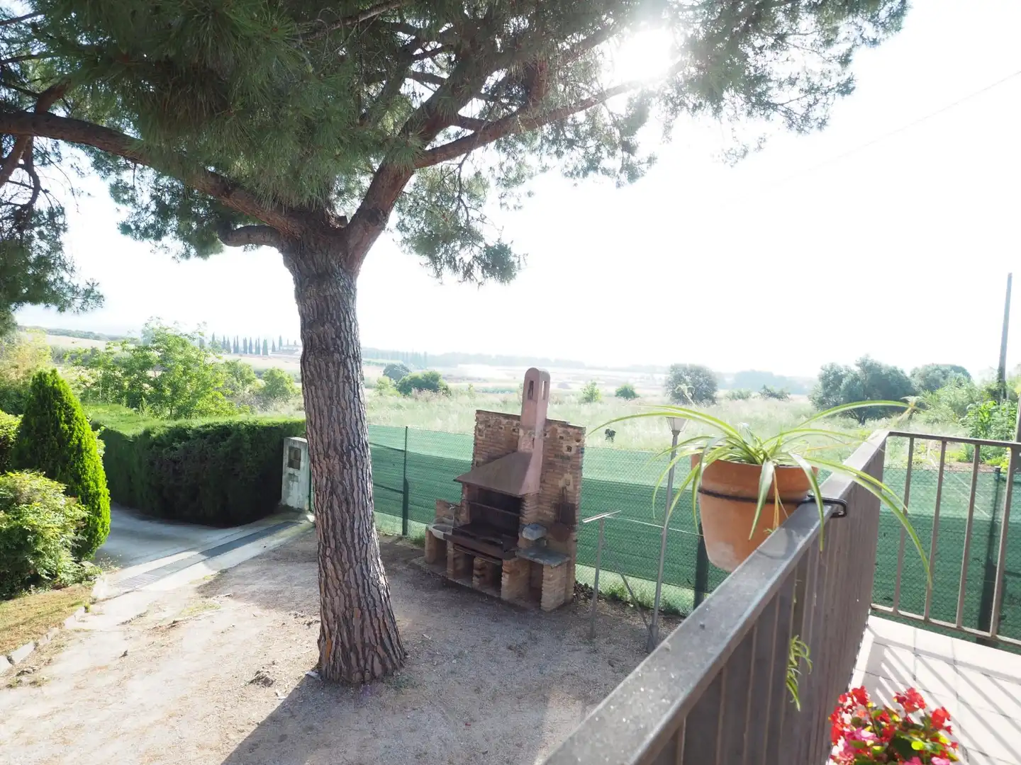 Jardí de Casa o xalet en venda en Canovelles amb Calefacció, Terrassa i Traster