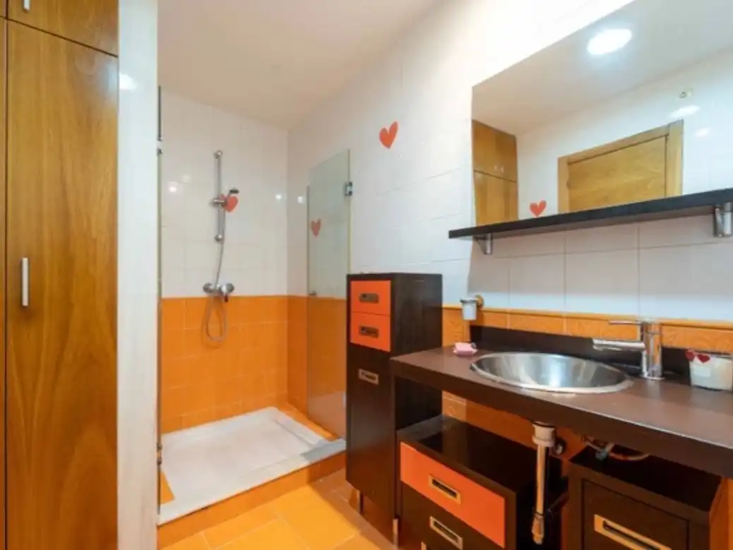 Piso con ascensor en venta en Calle Águila 20, imagen 10