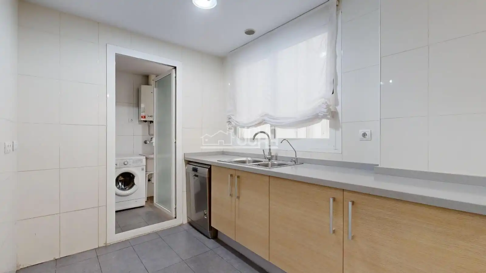 Piso en venta en Calle SAN VICENTE MARTIR, Arrancapins
