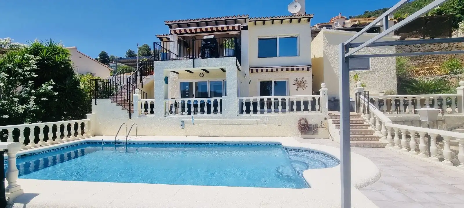 Vista exterior de Casa o chalet en venta en Xaló con Aire acondicionado, Calefacción y Jardín privado