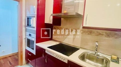 Foto 4 de Piso en venta en Numancia, Madrid
