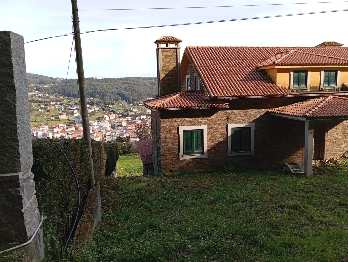 Vista exterior de Casa o xalet en venda en Cedeira amb Jardí privat, Terrassa i Traster