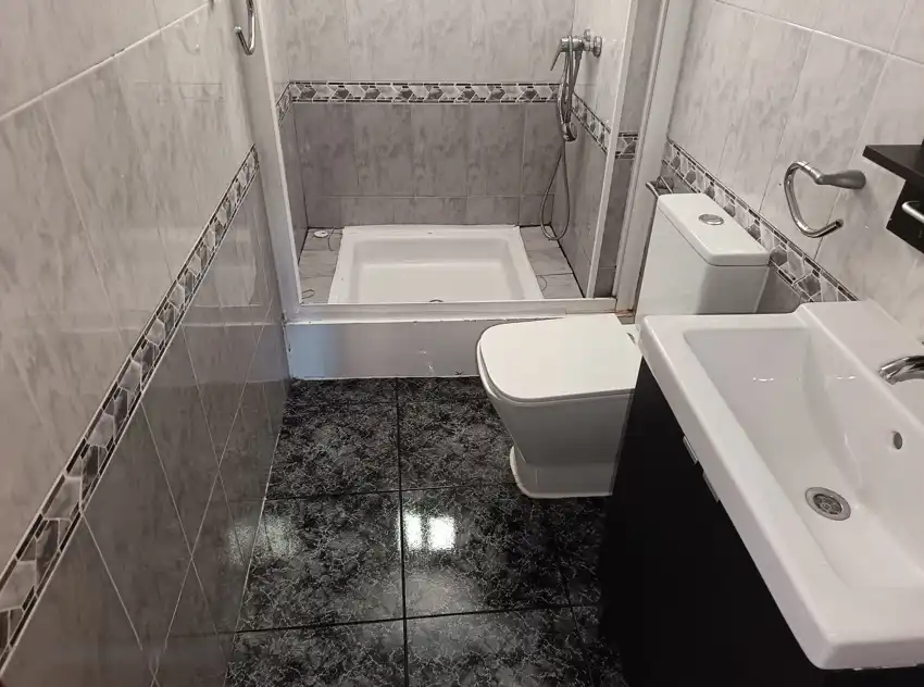 Bany de Pis en venda en Barcelona