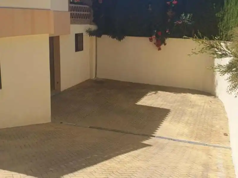 Parking of Houses for rent in Marbella  with Air Conditioner, Heating and Private garden