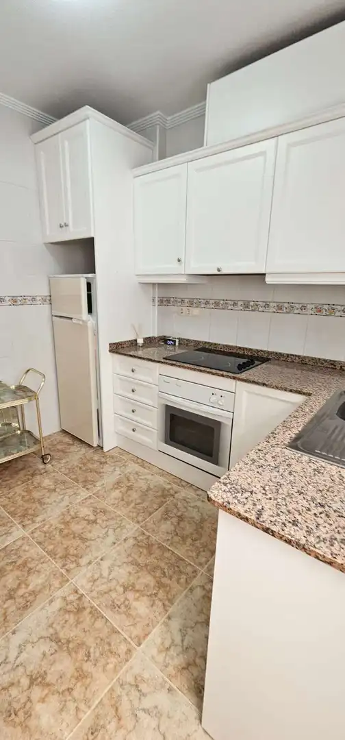 Cocina de Dúplex en venta en Orihuela con Terraza, Piscina y Amueblado