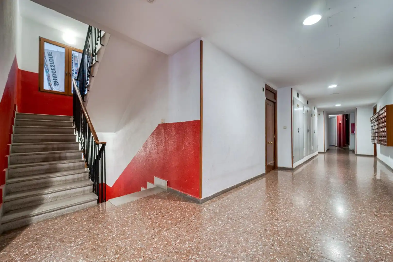 Erdgeschoss zum Verkauf in Madrid mit Heizung und Terrasse