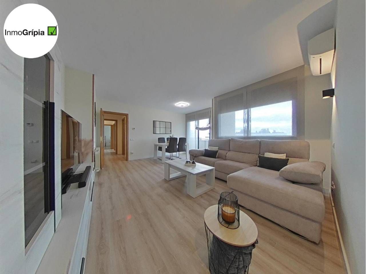 Sala d'estar de Pis en venda en Terrassa amb Aire condicionat, Calefacció i Parquet