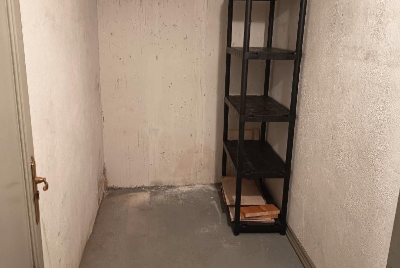 Photo 1 of Box room to rent in Calle Los Pastores, 5, San Pablo y Santa Marina, Palencia