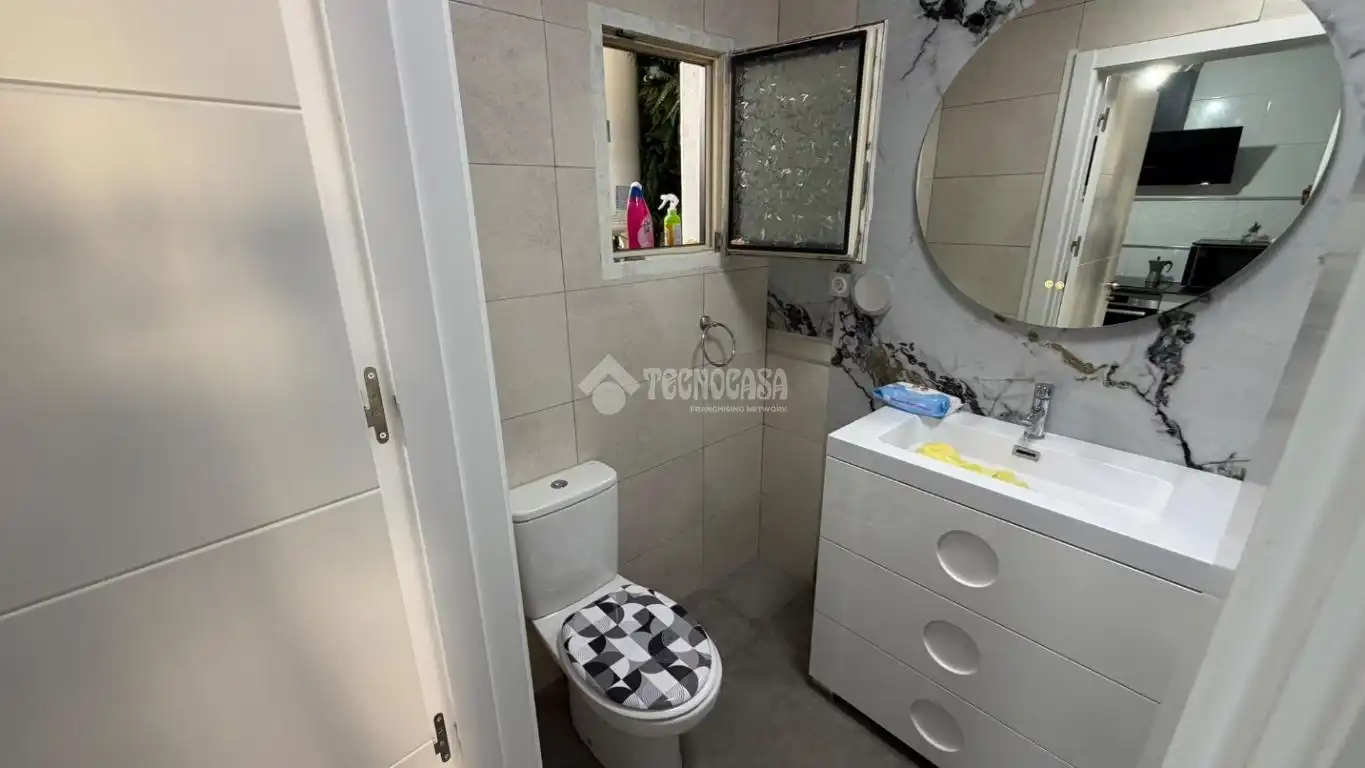 Semi-detached house with terrace for sale in Santa Isabel, imagen 12
