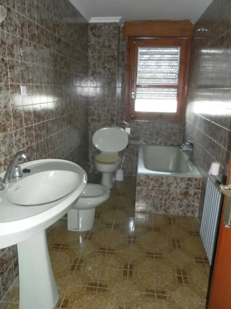 Baño de Piso en venta en Ejea de los Caballeros con Balcón