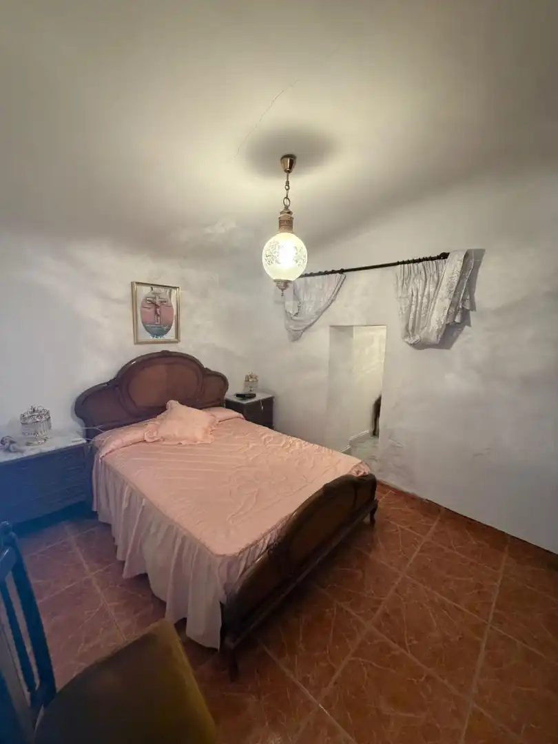 Haus oder Chalet zum Verkauf in Guadix mit Möbliert