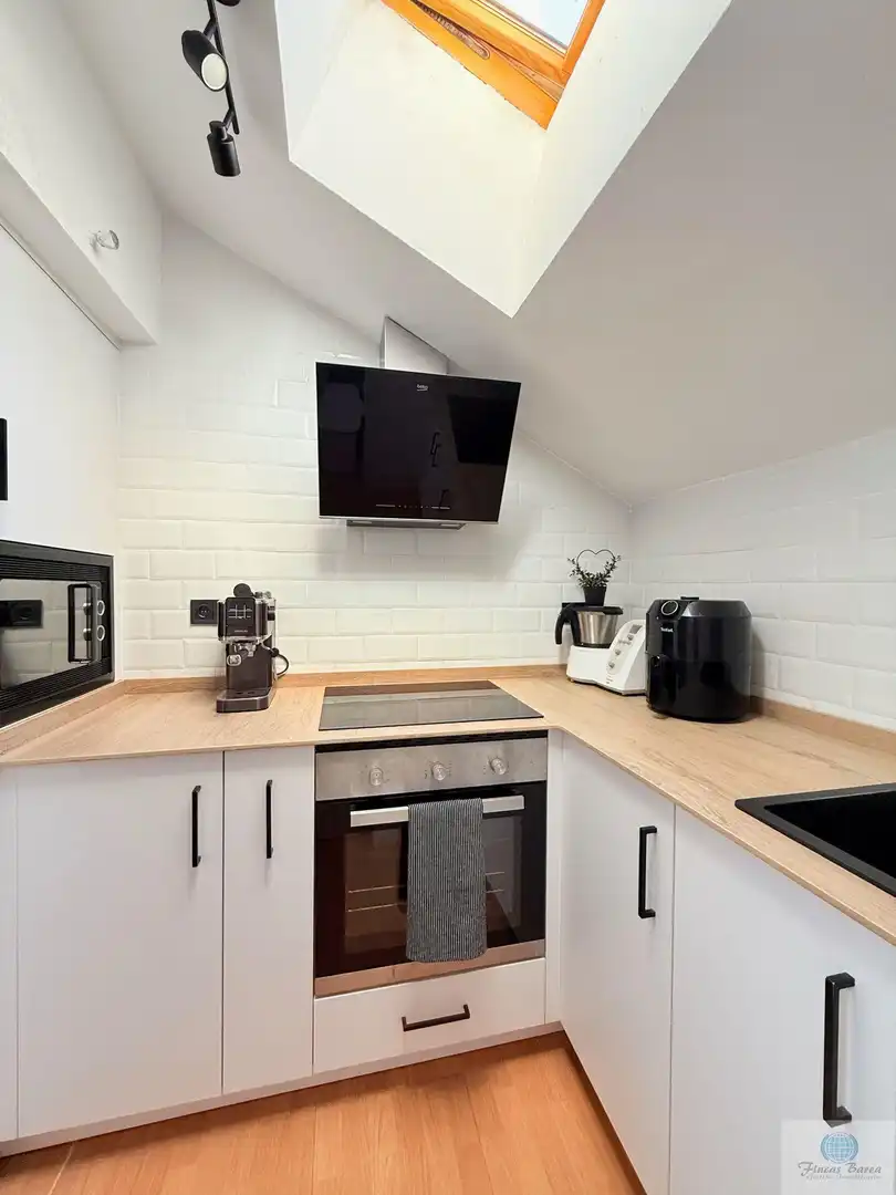Kitchen of Attic for sale in Fuengirola  with Air Conditioner, Terrace and Community pool