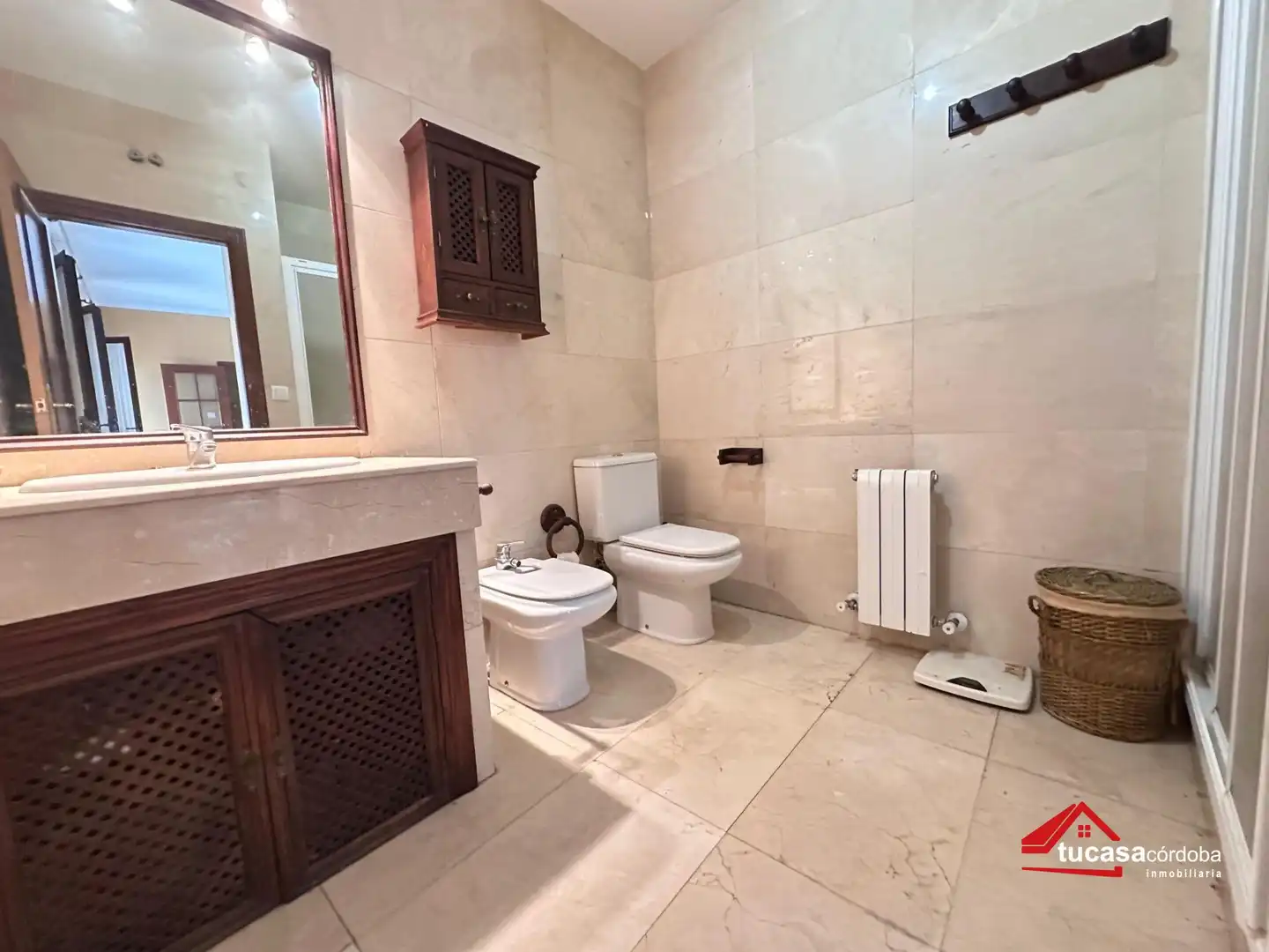 Baño de Planta baja en venta en Córdoba con Parquet y Terraza