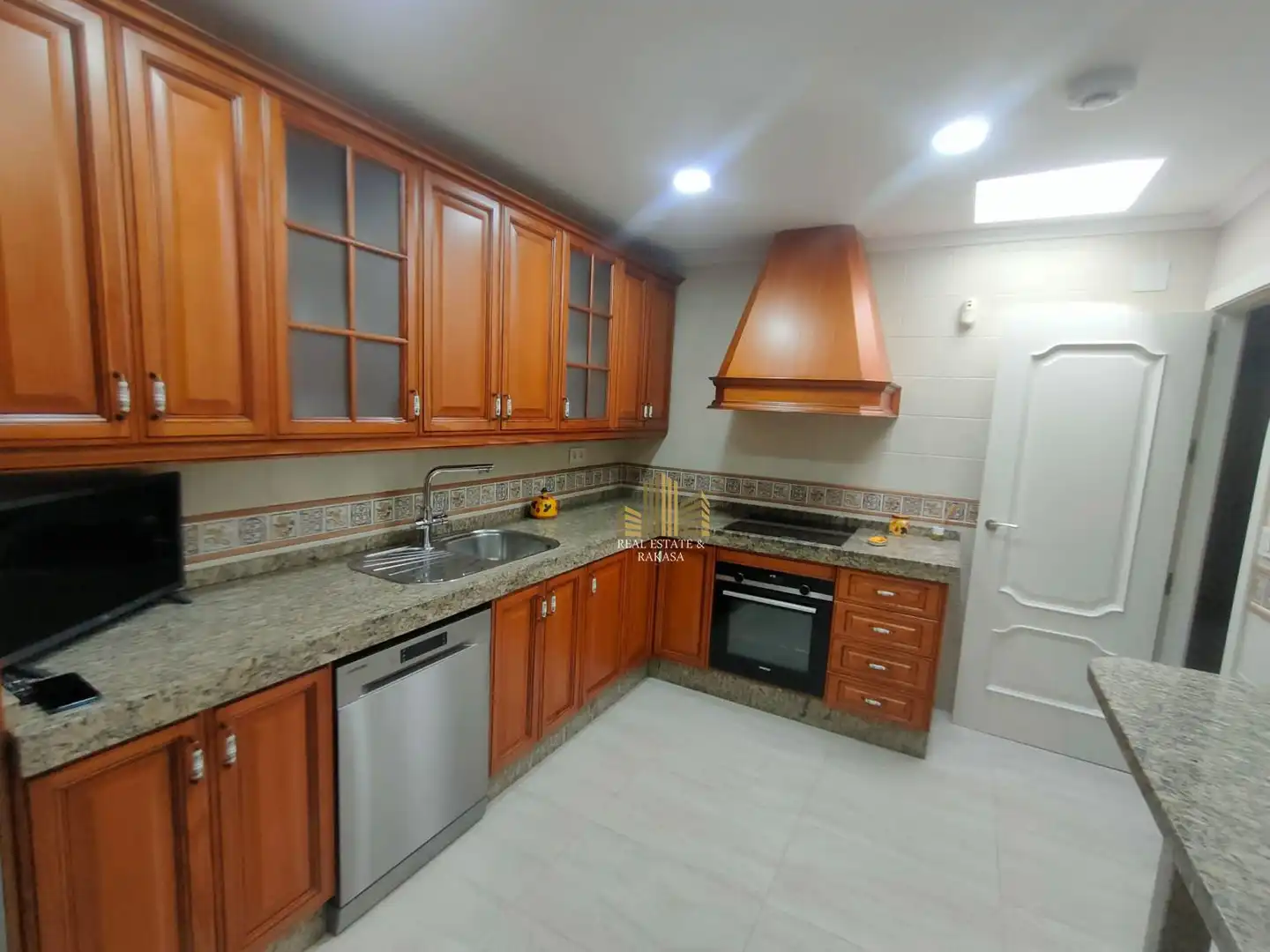 Cocina de Casa o chalet en venta en Alcalá de Guadaira con Terraza