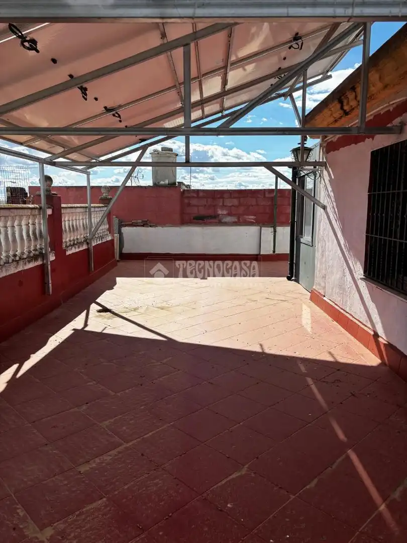 Terrassa de Casa o xalet en venda en Alcalá de Guadaira amb Aire condicionat i Terrassa