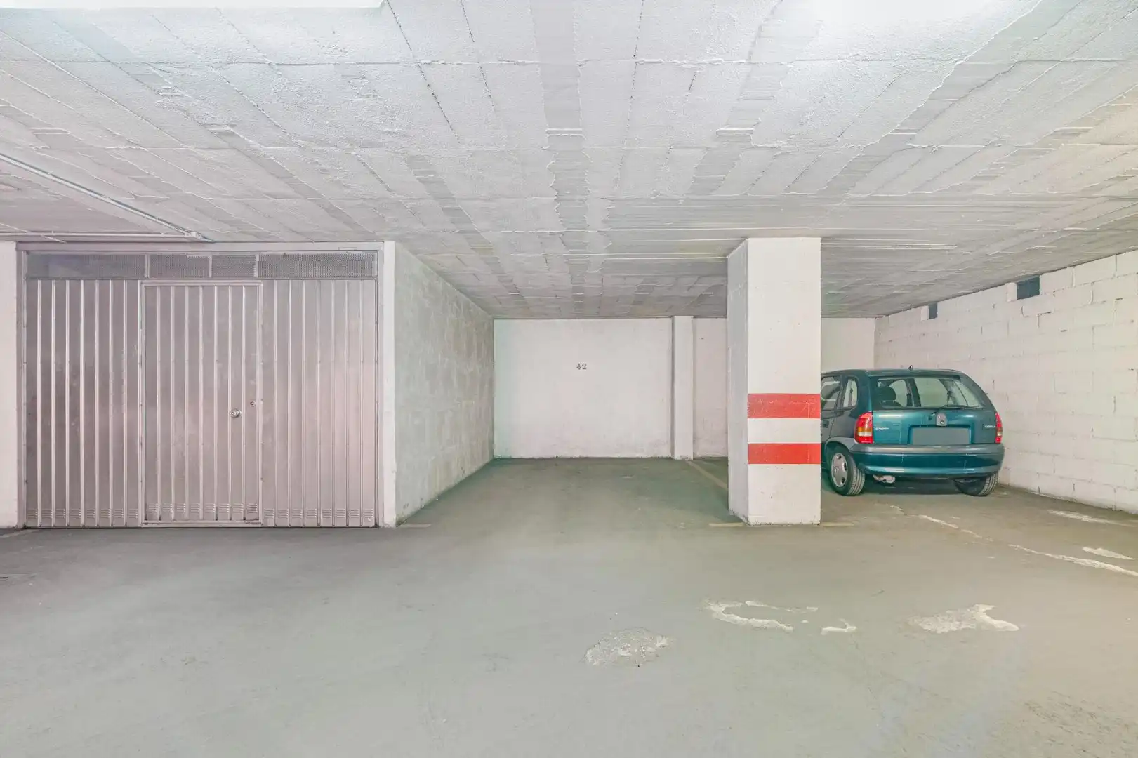 Parking of Garage for sale in Granada