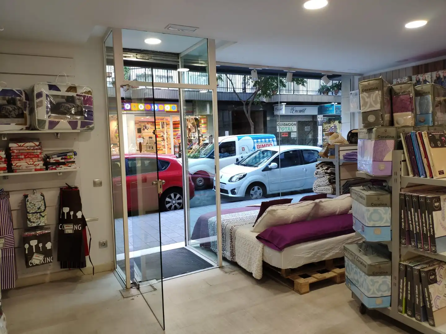 Business premises to rent in Calle de Calatrava, imagen 13