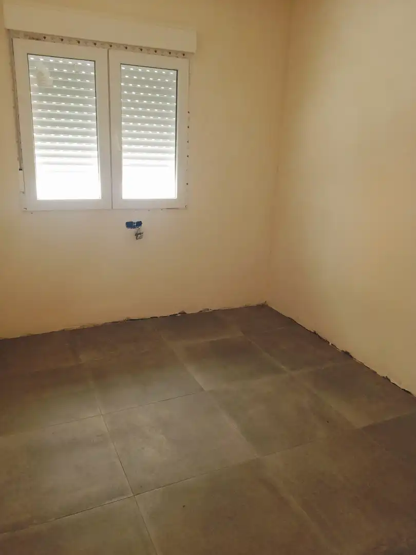 Piso con terraza en venta en Calle de Arnedo, imagen 6