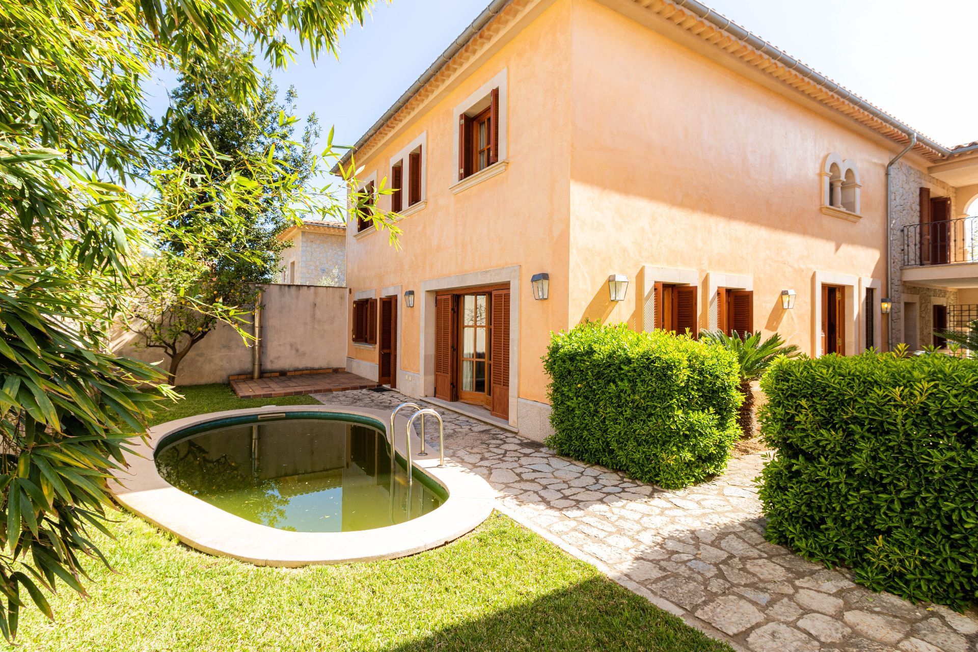 Außenansicht von Country house zum verkauf in Mancor de la Vall mit Klimaanlage, Heizung und Privatgarten