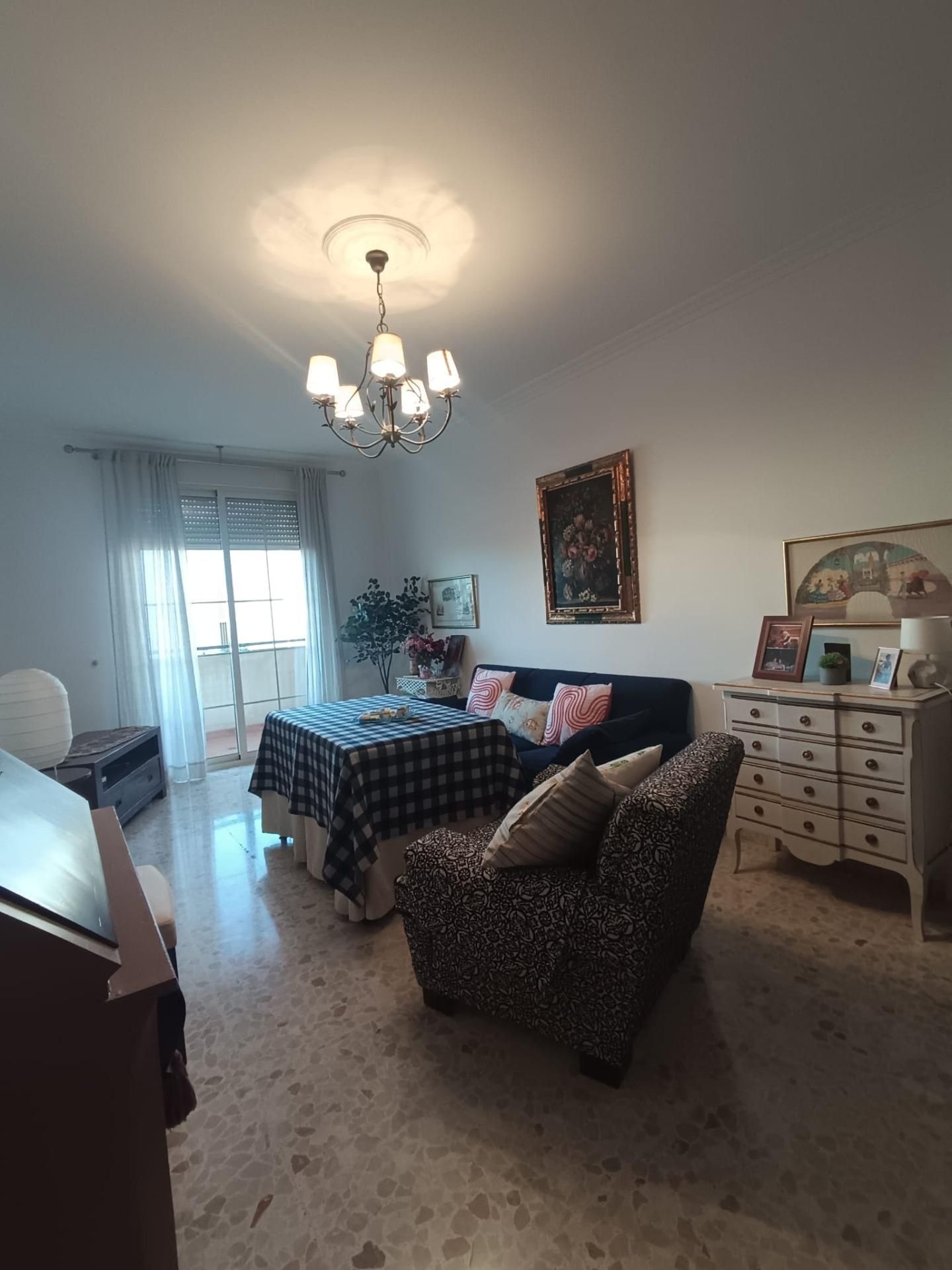 Sala d'estar de Pis en venda en Alcalá de Guadaira amb Aire condicionat