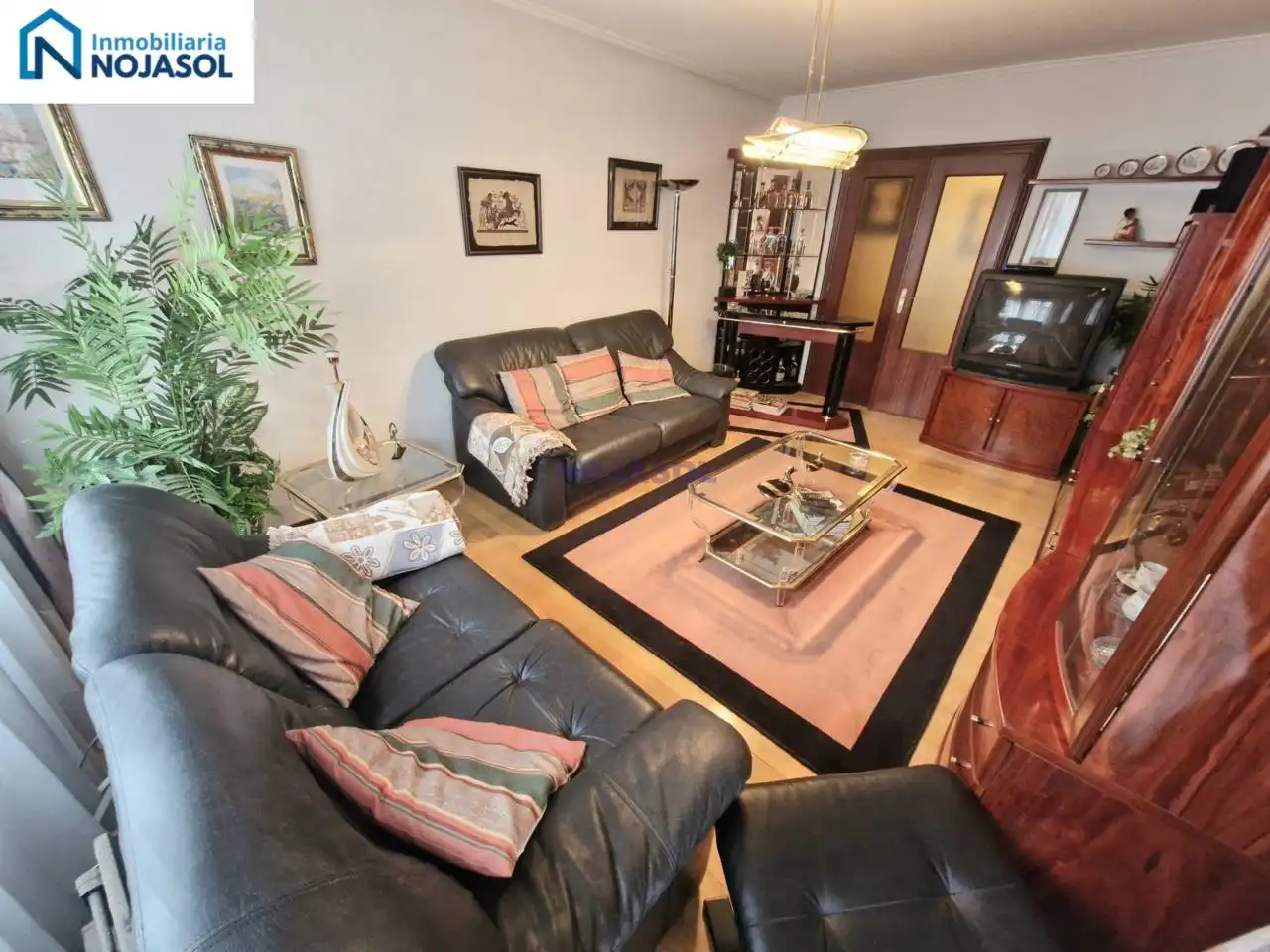 Sala de estar de Piso en venta en Hazas de Cesto con Parquet, Terraza y Amueblado