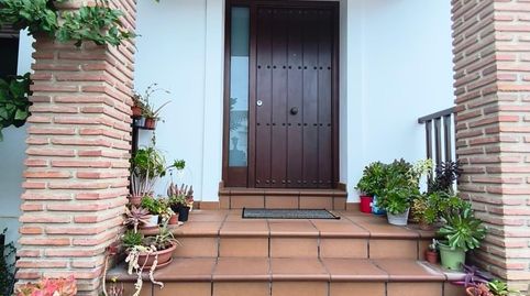 Los Pacos  Chalet, 4 Dormitorios, Garaje, Terraza y Jardín Privado