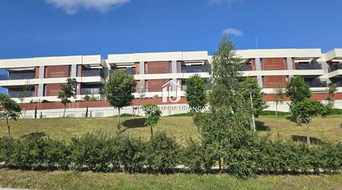 Foto 2 de Piso en venta en Leioandi Kalea, Aldekoena - Artatzagana - Sarriena, Leioa