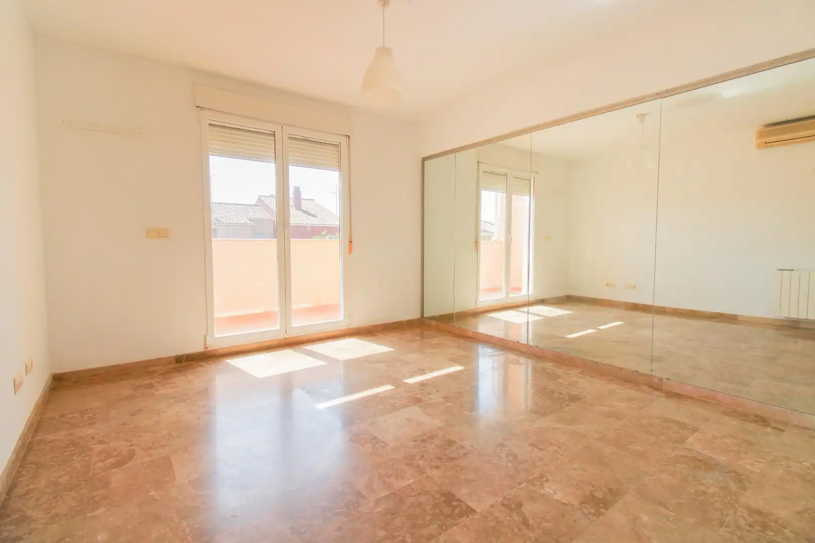 Sala d'estar de Casa adosada en venda en Puçol