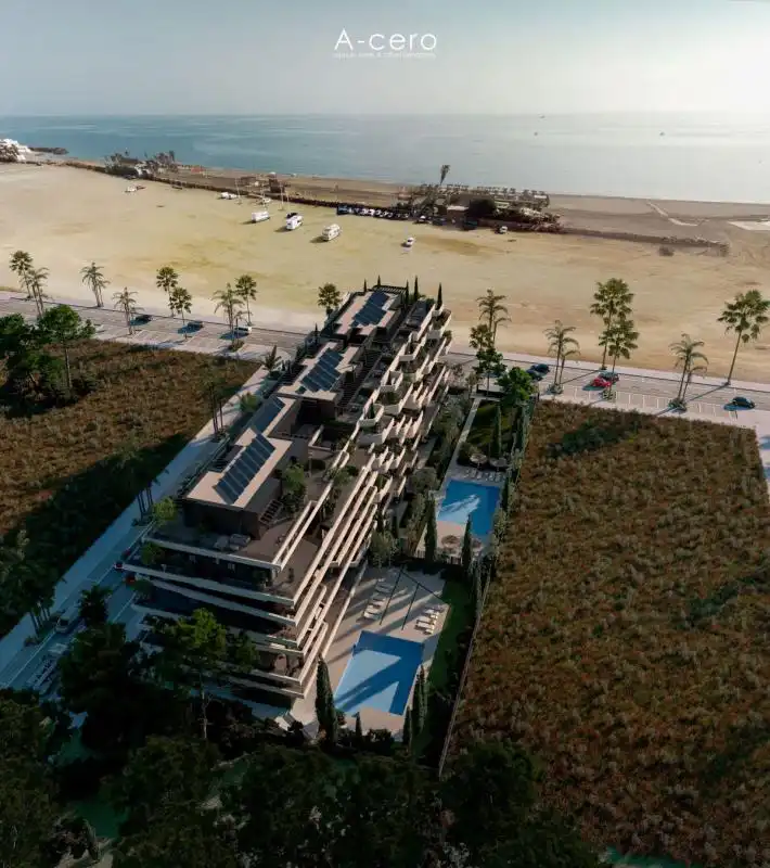 Vista exterior de Ático en venta en Vélez-Málaga con Aire acondicionado, Calefacción y Terraza